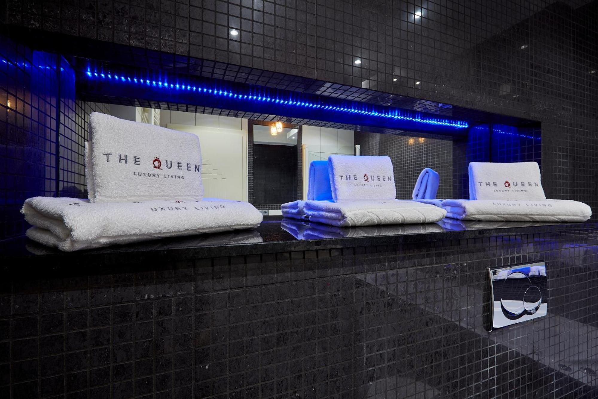 The Queen Luxury - Cortina Apartment